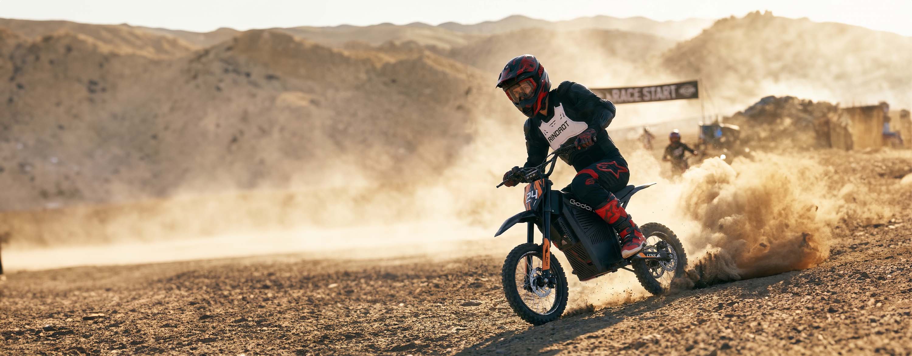 Godoit-Lynx-Electric-Dirt-Bike-motor-Banner-PC-11